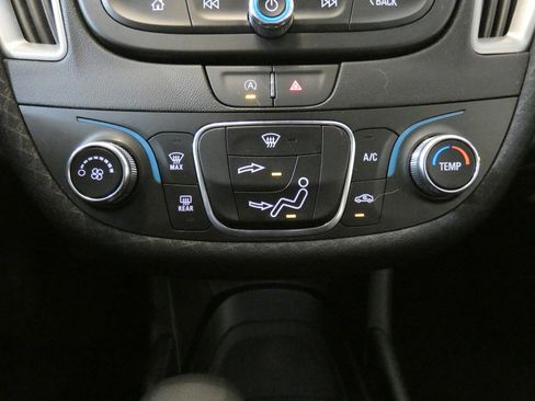 Used 2023 Chevrolet Malibu RS image 13