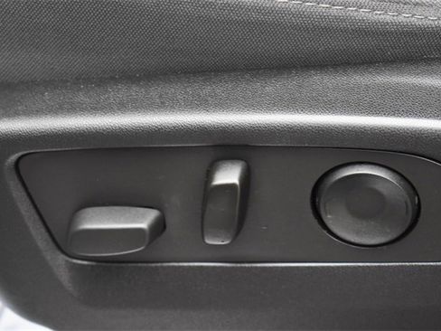 Certified 2022 Chevrolet Silverado 1500 LT image 23