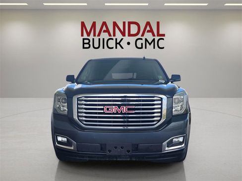 Used 2020 GMC Yukon SLT w/ Premium Edition image 3