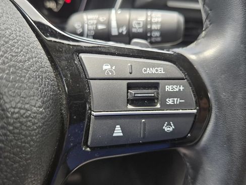 Certified 2025 Honda Pilot Touring image 25