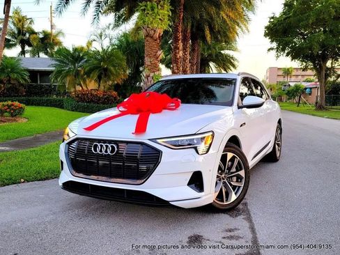 Used 2021 Audi e-tron Premium Plus w/ Premium Plus Package image 4