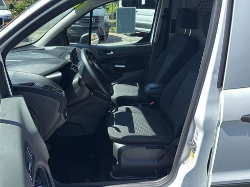 Used 2020 Ford Transit Connect XLT image 10