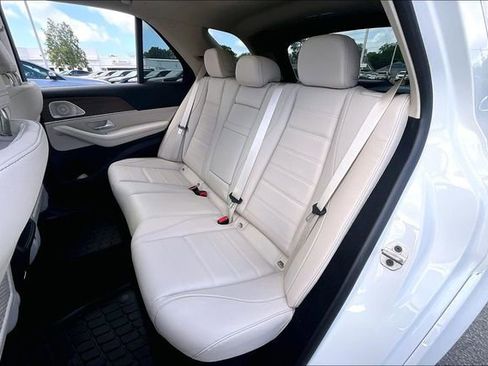 New 2026 Mercedes-Benz GLE 580 4MATIC image 23