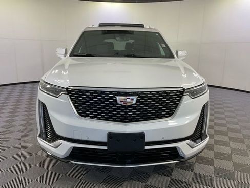 Certified 2025 Cadillac XT6 Premium Luxury w/ Technology Package image 2