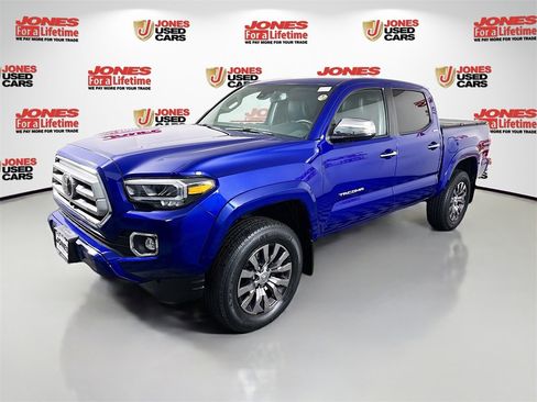 Certified 2022 Toyota Tacoma Limited image 15