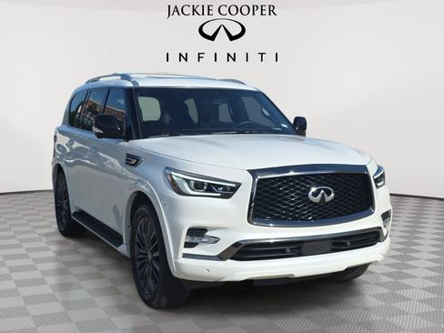 Certified 2024 INFINITI QX80 Sensory AWD/4WD image 3