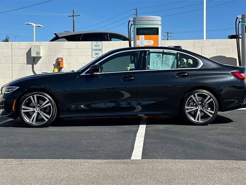 Used 2022 BMW 330i Sedan w/ Convenience Package image 9