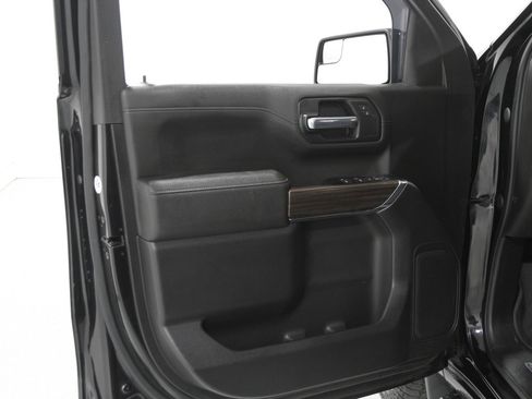 Certified 2021 Chevrolet Silverado 1500 RST w/ Z71 Off-Road Package image 4