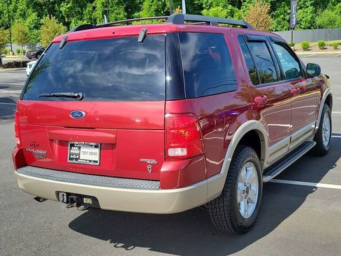 Used 2005 Ford Explorer Eddie Bauer AWD/4WD image 4