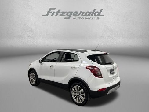 Used 2020 Buick Encore Preferred AWD/4WD image 3