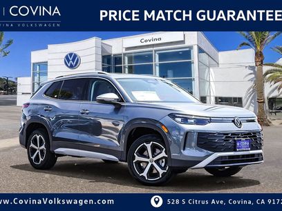 New 2025 Volkswagen Tiguan SE
