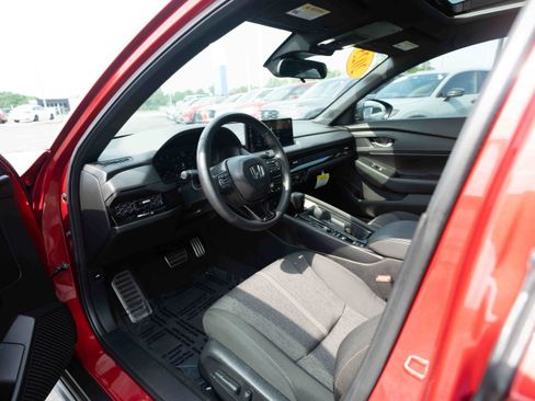 Certified 2025 Honda Accord Sport image 8