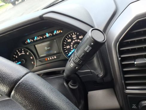 Used 2020 Ford F150 XLT w/ Equipment Group 302A Luxury AWD/4WD image 25
