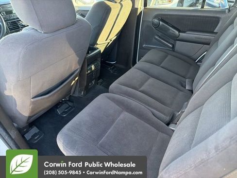 Used 2010 Ford Explorer XLT image 27