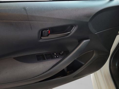 Used 2024 Toyota Corolla LE image 27