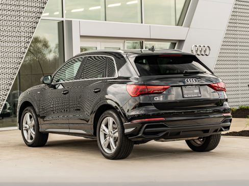 Used 2023 Audi Q3 2.0T Premium Plus image 5