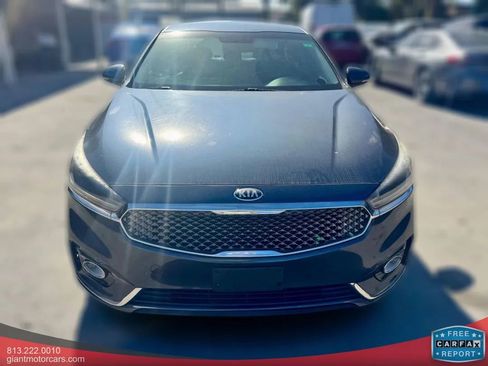 Used 2018 Kia Cadenza Premium FWD image 2