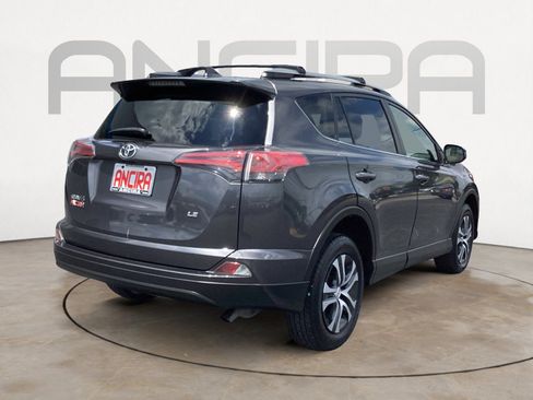 Used 2017 Toyota RAV4 LE FWD image 14