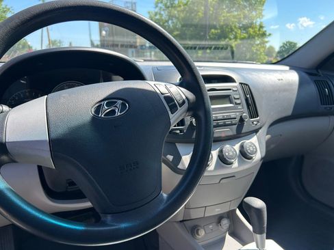 Used 2008 Hyundai Elantra SE FWD image 11