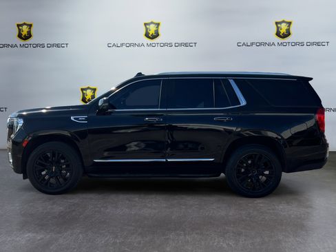 Used 2021 GMC Yukon SLT w/ SLT Premium Package image 2