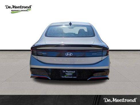 New 2026 Hyundai Sonata SEL FWD image 6