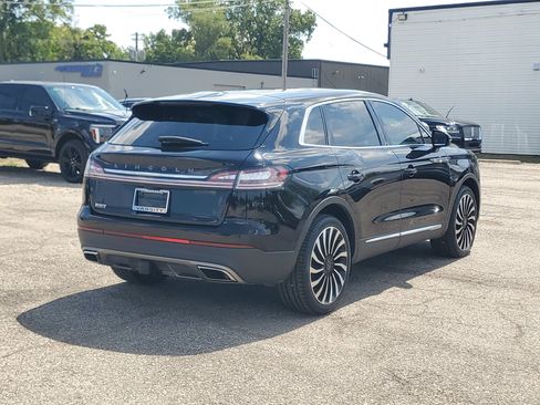 Used 2023 Lincoln Nautilus Black Label w/ Class II Trailer Tow Package AWD/4WD image 6