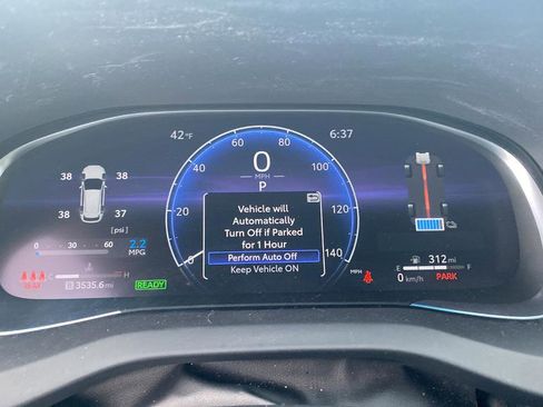 Used 2024 Toyota Venza Limited image 20