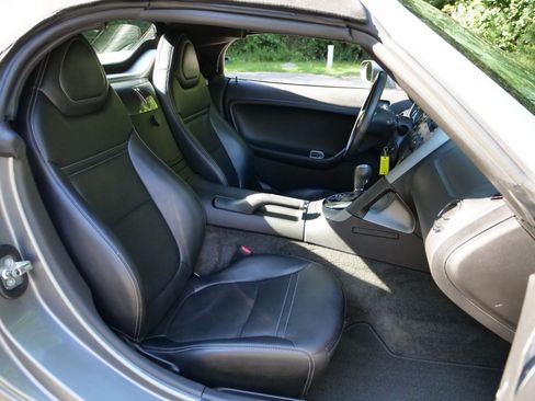 Used 2007 Pontiac Solstice Convertible w/ Premium Package RWD image 19