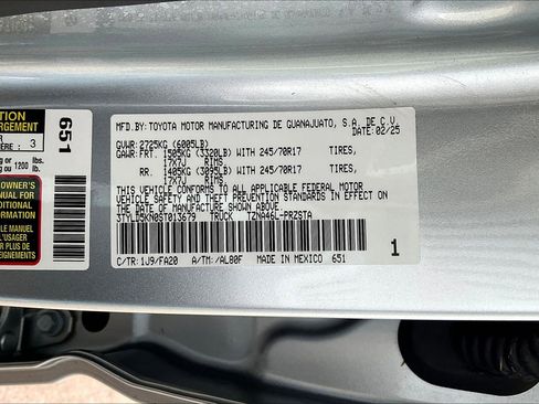 Used 2025 Toyota Tacoma SR image 19