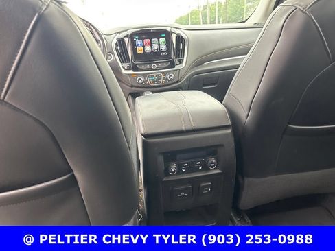 Used 2019 Chevrolet Traverse Premier w/ Driver Confidence II Package FWD image 22