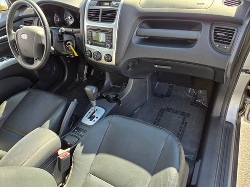 Used 2010 Kia Sportage EX w/ Luxury Pkg image 17