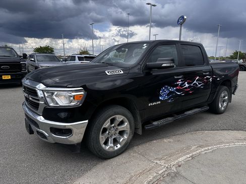Used 2019 RAM 1500 Big Horn AWD/4WD image 2