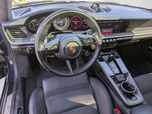 Used 2020 Porsche 911 Carrera S image 9