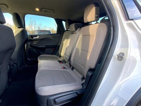 Used 2020 Ford Escape SE image 20