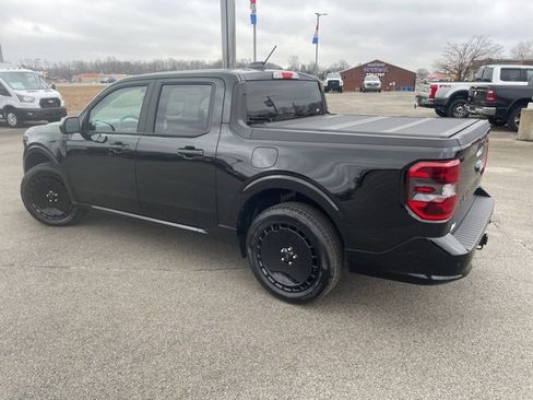 New 2026 Ford Maverick Lobo image 8