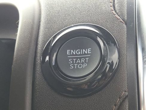 Used 2025 Ford Expedition Max King Ranch image 16