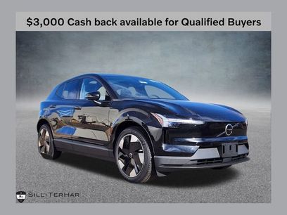 New 2026 Volvo EX30 Plus w/ Climate Package