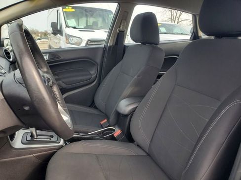 Used 2015 Ford Fiesta SE FWD image 5