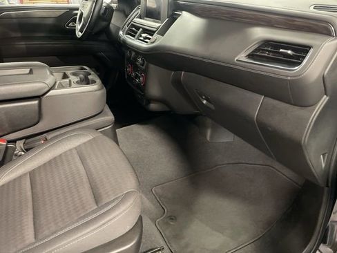 Used 2023 Chevrolet Suburban LS image 57
