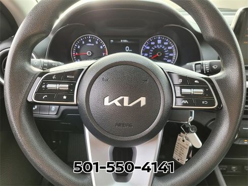Used 2022 Kia Forte LXS w/ LXS Technology Package image 27