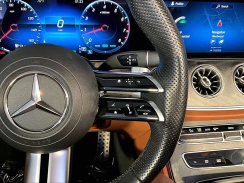 Used 2023 Mercedes-Benz E 450 4MATIC Cabriolet image 25