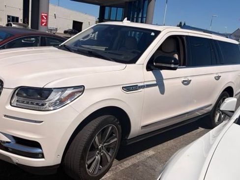 Used 2019 Lincoln Navigator L Reserve AWD/4WD image 1