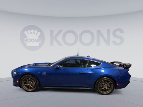 Used 2024 Ford Mustang GT Premium RWD image 2