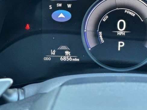 Certified 2026 Lexus NX 350h AWD w/ Accessory Package (2T) image 31