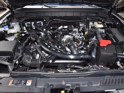Certified 2022 Ford Bronco Wildtrak AWD/4WD image 50
