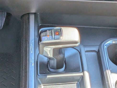 Used 2025 Chevrolet Silverado 1500 LT Trail Boss w/ LT Trail Boss Premium Package image 19