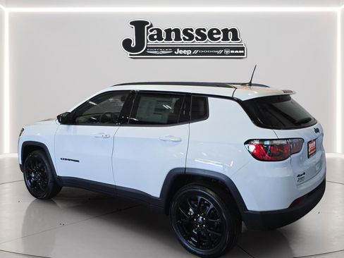 New 2026 Jeep Compass Latitude w/ Quick Order Package 29K image 3