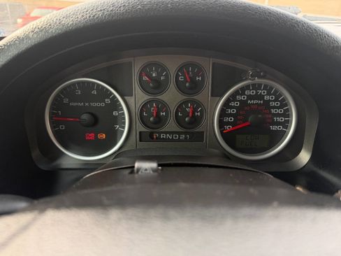 Used 2006 Ford F150 XLT image 33