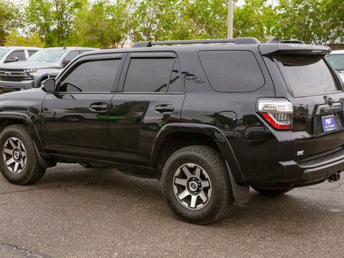 Used 2021 Toyota 4Runner TRD Off-Road Premium w/ Moonroof Package AWD/4WD image 7
