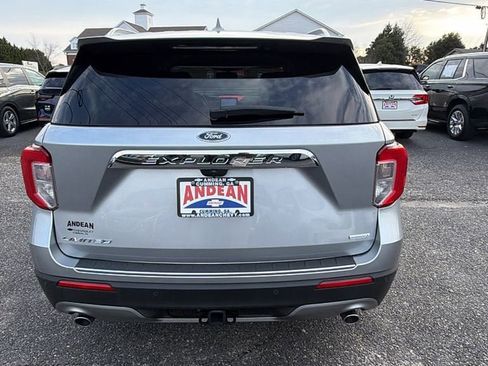 Used 2020 Ford Explorer Limited w/ Class III Trailer Tow Package image 6